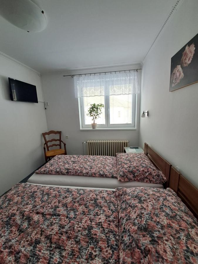 Pension Dana Karaskova Kutná Hora Exterior foto